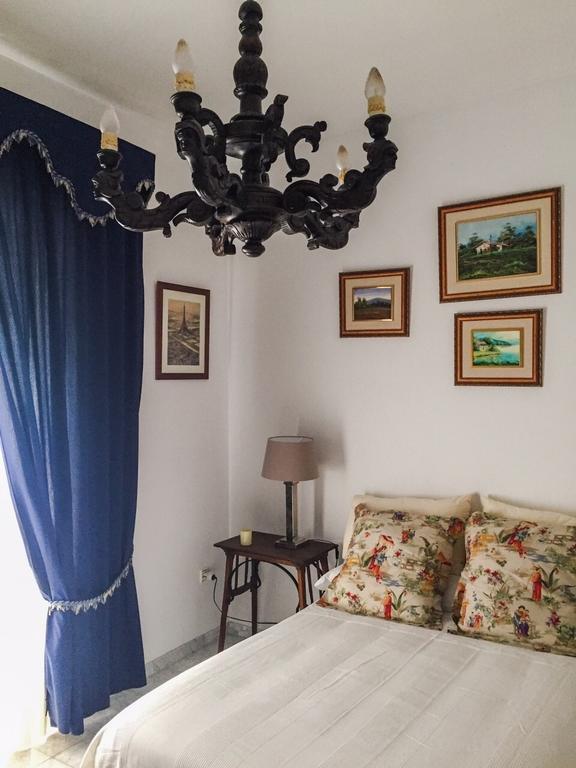 La Casa De Manolo Villa Cazalla de la Sierra Bilik gambar