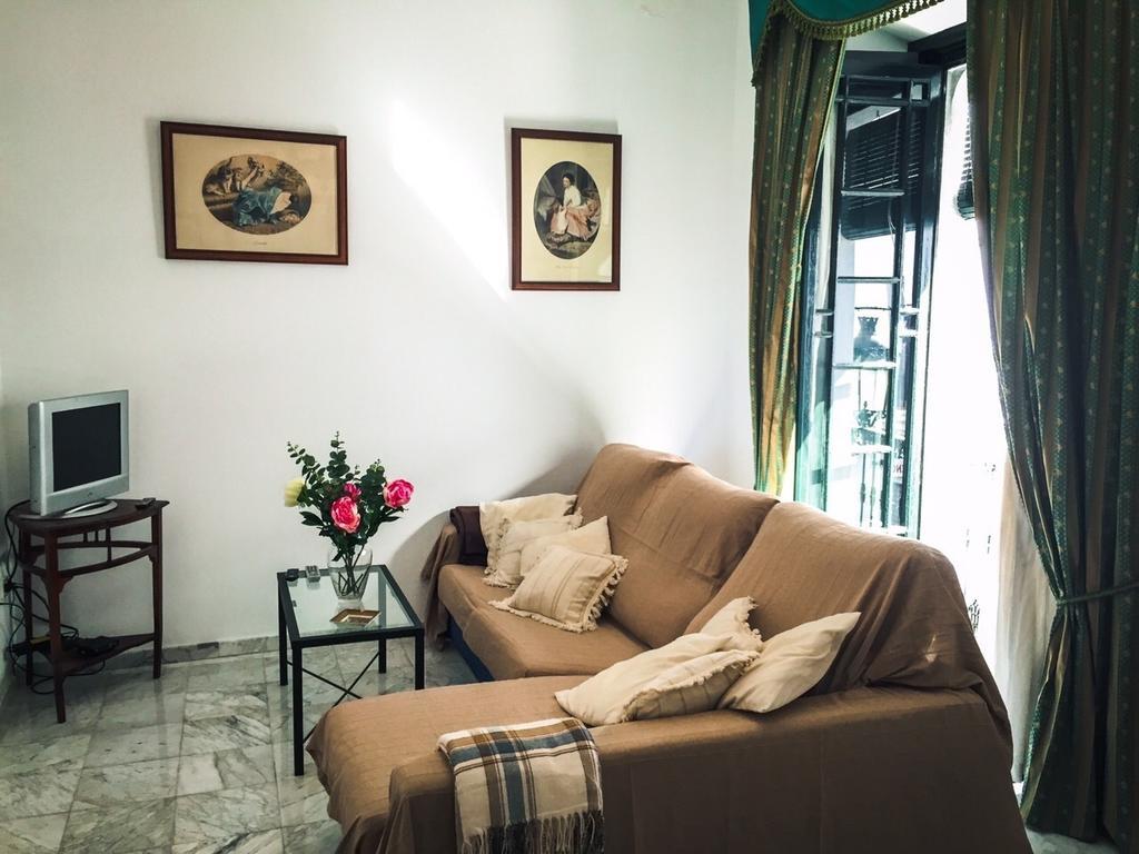 La Casa De Manolo Villa Cazalla de la Sierra Bilik gambar
