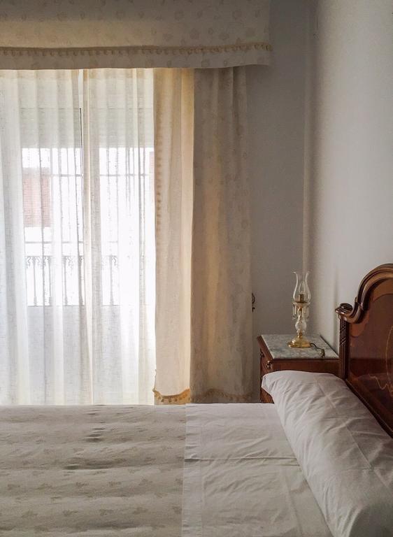 La Casa De Manolo Villa Cazalla de la Sierra Bilik gambar