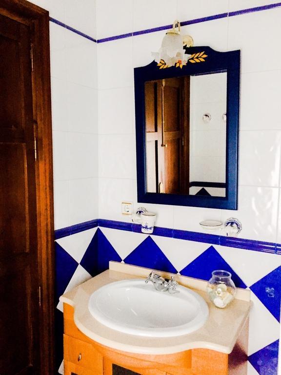 La Casa De Manolo Villa Cazalla de la Sierra Bilik gambar